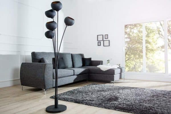 Čierno-zlatá stojanová lampa Magma 170 cm »