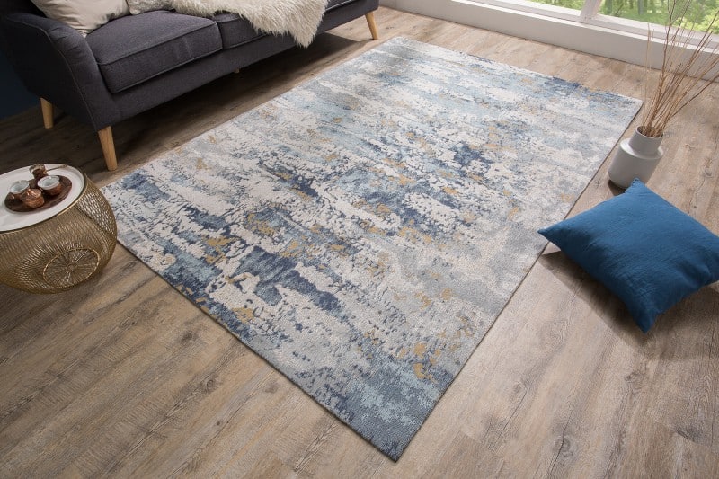 Modrý bavlnený koberec vhodný pre Wabi-Sabi