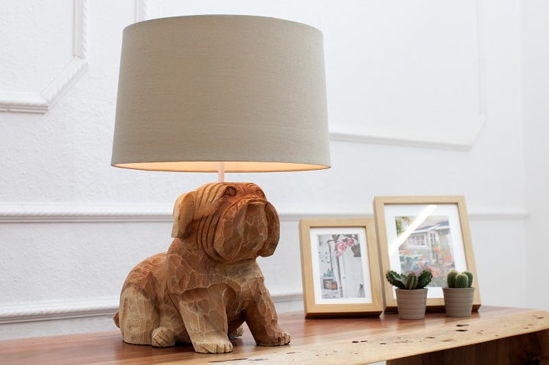 Stolova-lampa-Dog