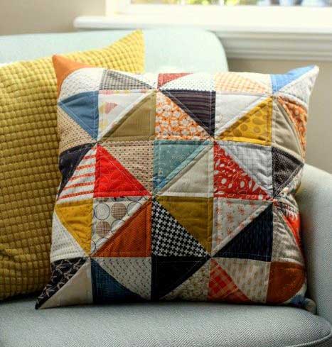 Ako na patchwork techniku v interiérovom bývaní? Zdroj: Pinterest.com